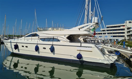 Ferretti Yachts Ferretti 57'