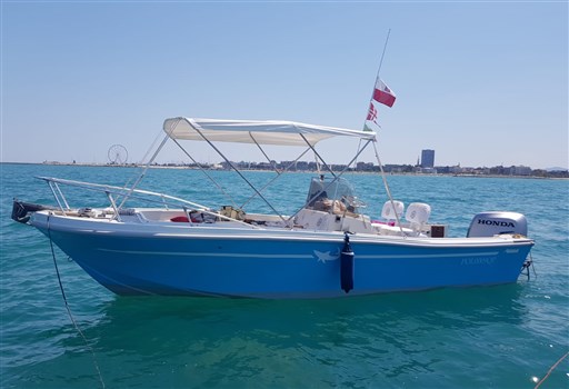 Mako Marine Mako 21
