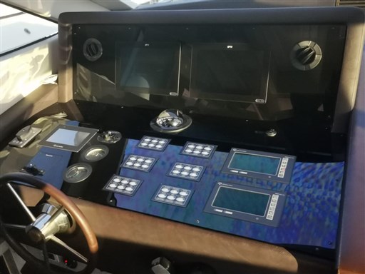 WhatsApp Image 2025-11-17 at 14.54.01 (8).jpeg