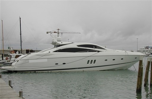 Sunseeker Predator 82