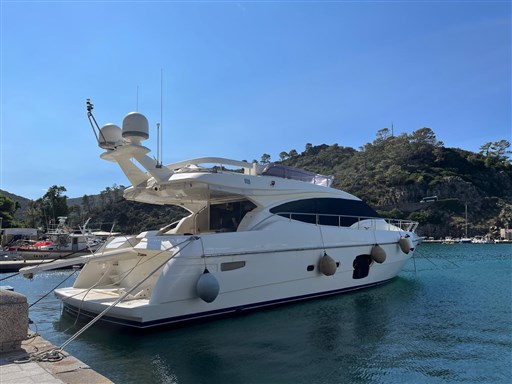 Ferretti Yachts Ferretti 592