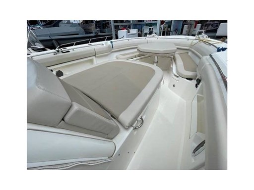 boston-whaler-380-outrage-29145110222967505166555268514567x