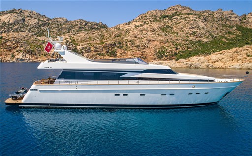 Cantieri di Pisa — AKHIR 85