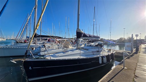 Beneteau Oceanis Clipper 323