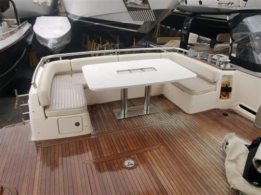 WhatsApp Image 2025-10-17 at 12.52.08 (4).jpeg