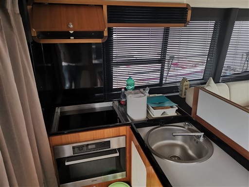 WhatsApp Image 2025-10-17 at 12.54.34 (9).jpeg