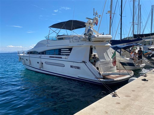 Fairline Squadron 62