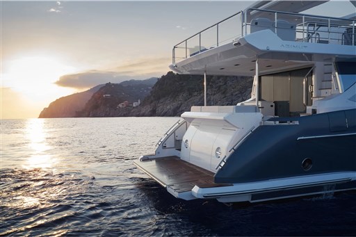 Azimut-72-Yacht-Solstice-8.jpg