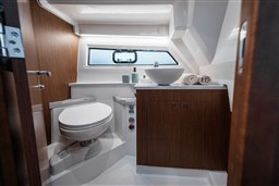 241104_MxHpics_Beneteau_A_0115.jpg-1900px