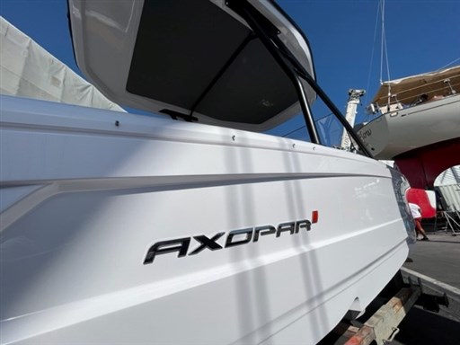 Axopar - 25 Cross Top
