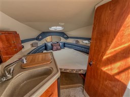 Glastron GS 259 (1 of 43).jpg