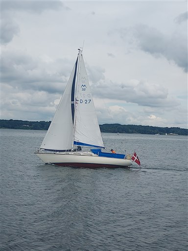 Hallberg Rassy Mistrees 32