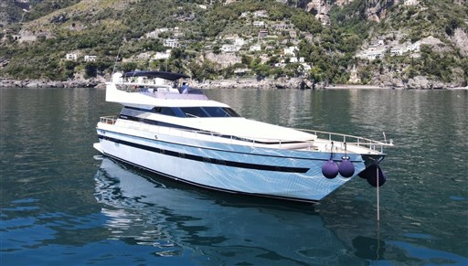 Cantieri di Pisa Akhir 22 S – 1989 - VDS Yachts