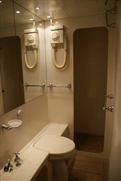 DSC02034.jpg