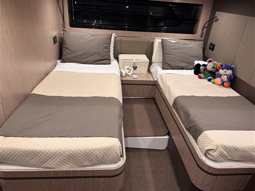 AZIMUT ATLANTIS 43 2017 RYB (15)