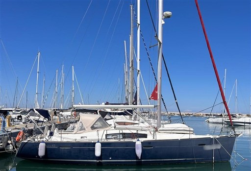 Beneteau Oceanis 43
