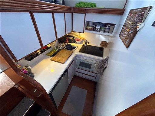 UNIESSE 42 1990 FLY RYB (19)