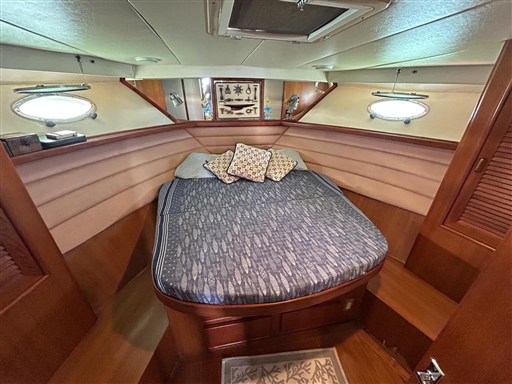 UNIESSE 42 1990 FLY RYB (17)