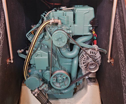 DUFOUR 425 GL 2007 RYB  (1)