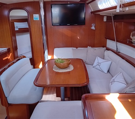 DUFOUR 425 GL 2007 RYB  (7)