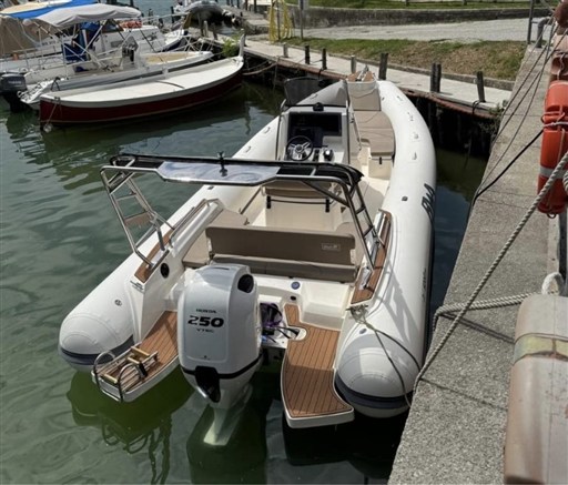 BWA SPORT 26 GTO 2025 RYB (5)