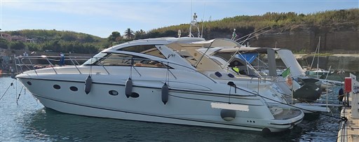 Princess Yachts V 48