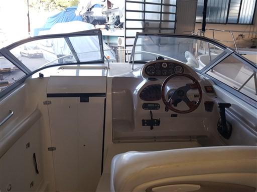 REGAL MARINE 242 1999 RYB (3)