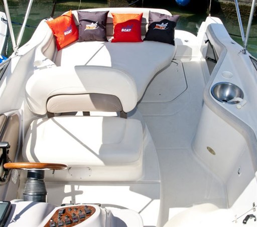 REGAL MARINE 242 1999 RYB (4)