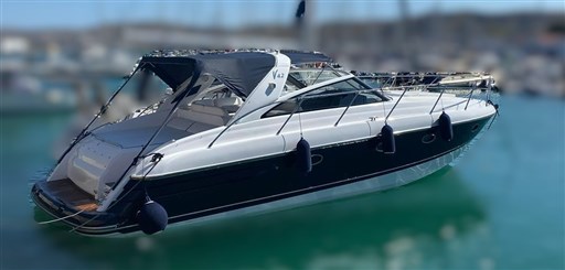 Princess Yachts V 42