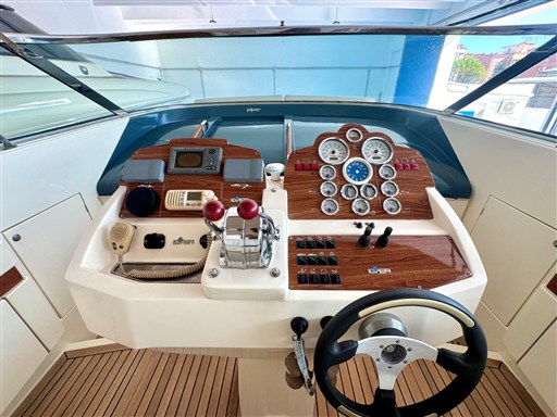 ILVER 36 PIPER 2001-2002 RYB (2)