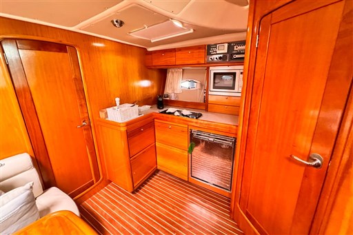 Bavaria 37 Sport 2008 RYB Ott 2024 (77)