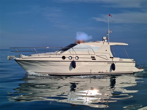 Azimut Az 32 Targa