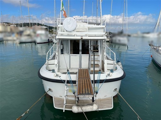 CALAFURIA 41 1985 RYB (2)