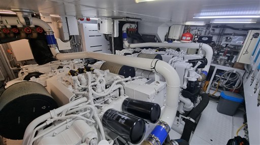 SANLORENZO 86 2017 RYB (19)