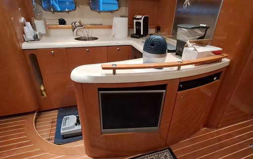 Fairline 52 Targa HT 2005 RYB (32)