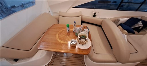 Fairline 52 Targa HT 2005 RYB (88)