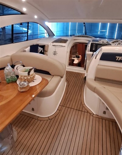 Fairline 52 Targa HT 2005 RYB (13)