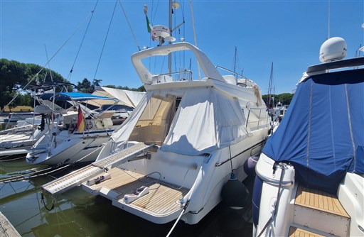 Azimut Az 40 Fly