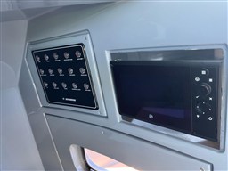 8fea20e7-4292-4084-8e9c-fc9d2f2ff5ac