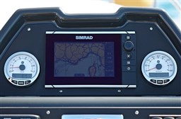755-sundeck-dtls-877_smartcraft-speedometer-tachometer_f