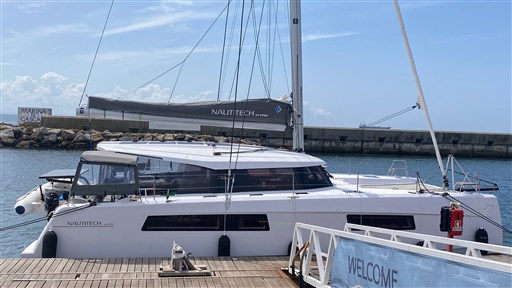 4A245997-AC5F-4BF4-ACA1-5C7633D592C1