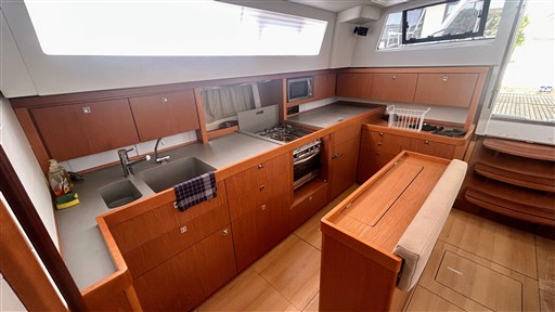 Beneteau_Sense_50_19