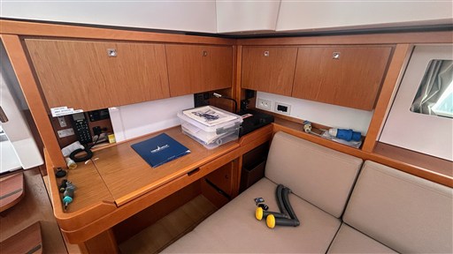 Beneteau_Sense_50_27