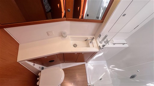 Beneteau_Sense_50_23