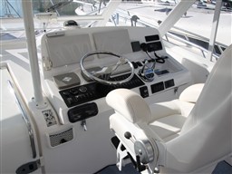 Luhrs 41 Open (2018) 