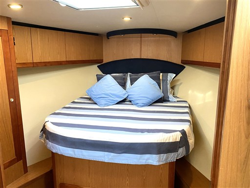 Luhrs 41 Open (2012) 