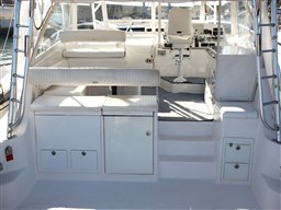 Luhrs 41 Open (2016) 