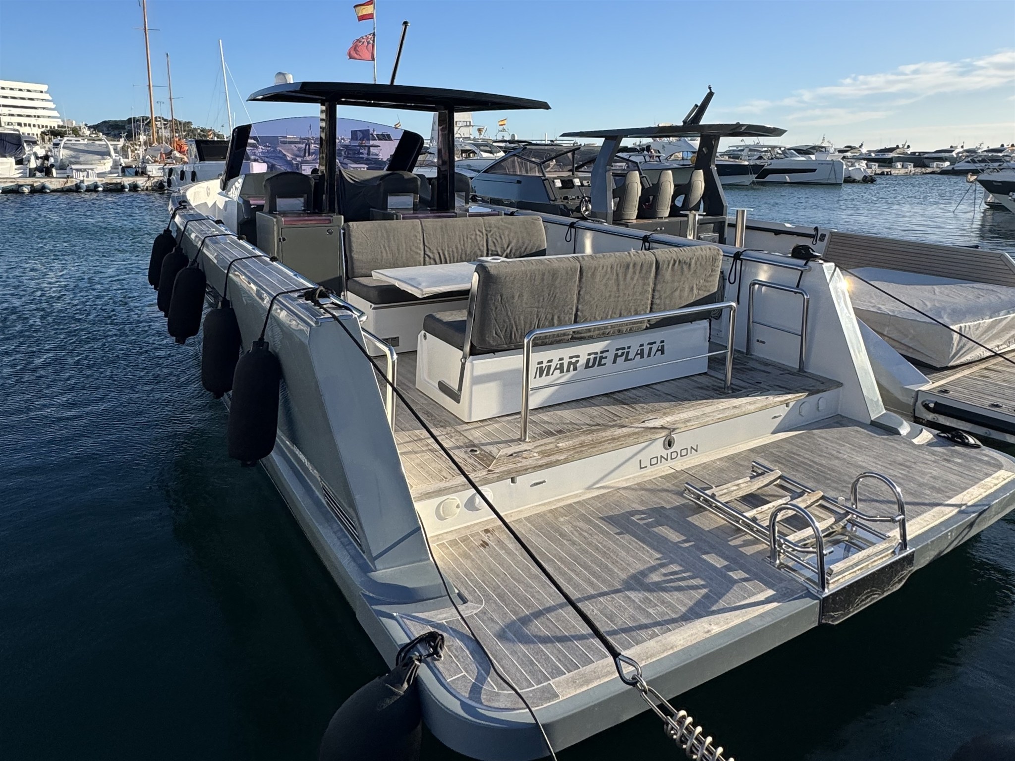 Fjord 40 Open 2012  (26)