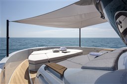 12_BMF6081 bow lounge