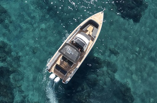 Fjord_38_xpress_exterior_016-171018